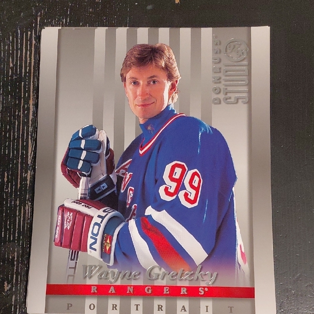 Wayne Gretzky Rangers Portrait Card by Russ